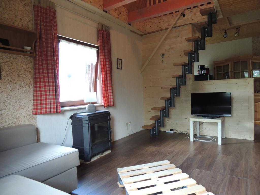 Les Hauts De Brochot Saint-Maurice-sur-Moselle Habitación foto