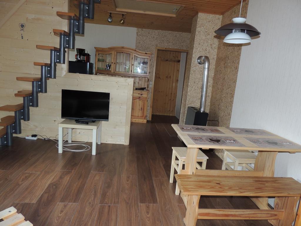 Les Hauts De Brochot Saint-Maurice-sur-Moselle Habitación foto